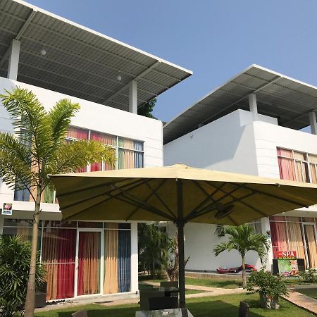 Neptune Eco Villas Weligama Exterior foto